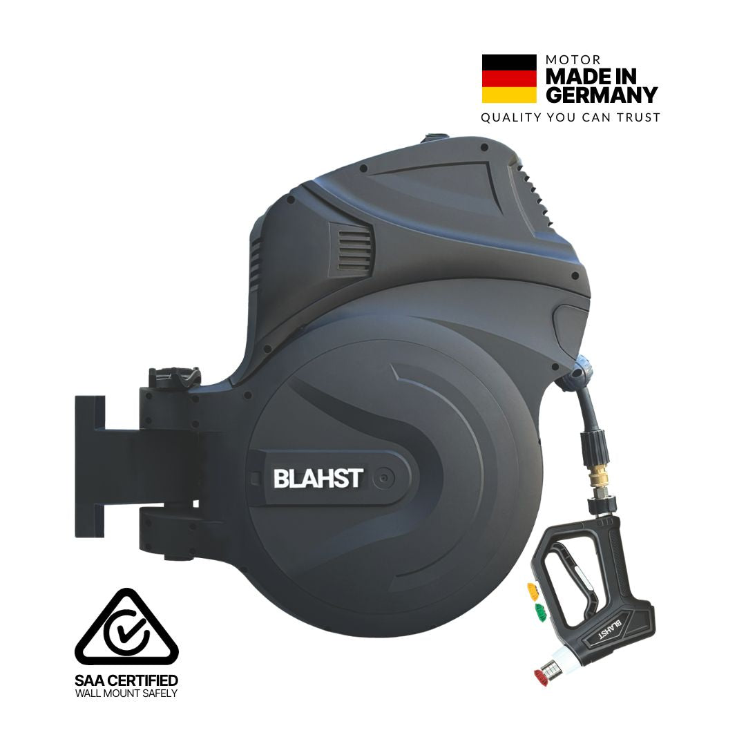 R30 Wall-Mounted Pressure Washer